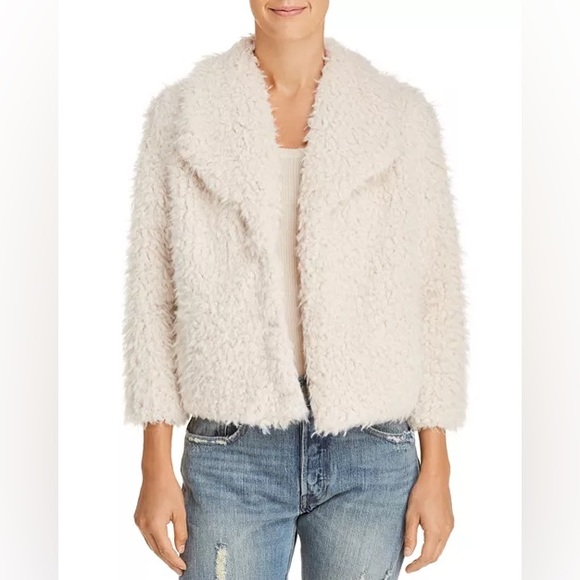 BB Dakota Hugs Don’t Lie Cropped 3/4 Sleeve Cream Faux Fur Coat Jacket Large - Picture 1 of 16
